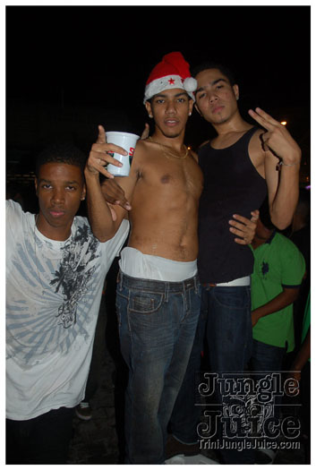 a_royal_christmas_dec11-035