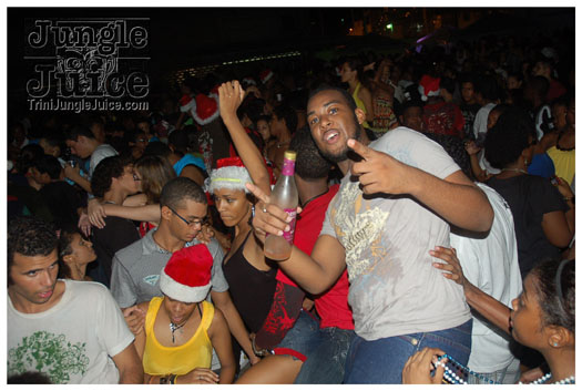 a_royal_christmas_dec11-044