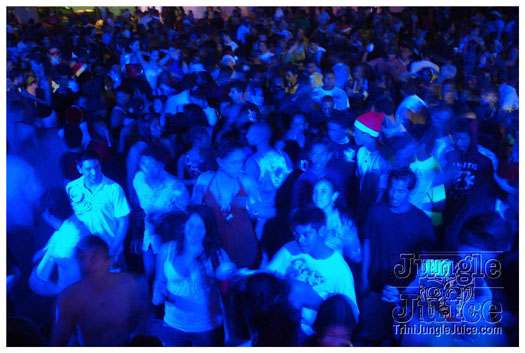 a_royal_christmas_dec11-062