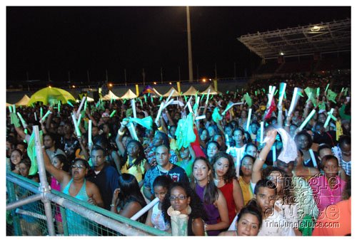 ac7_heavenly_drums_2009-013