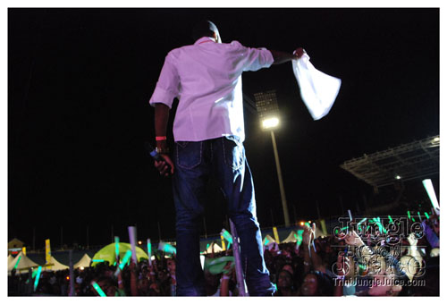 ac7_heavenly_drums_2009-019