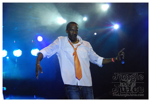 ac7_heavenly_drums_2009-022