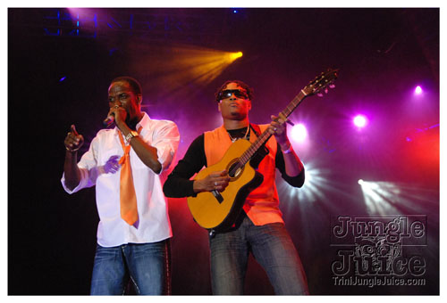 ac7_heavenly_drums_2009-025