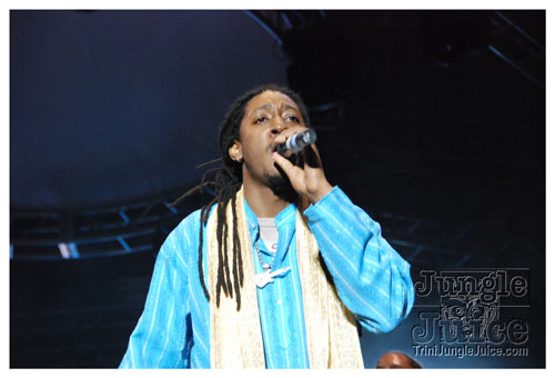 ac7_heavenly_drums_2009-027