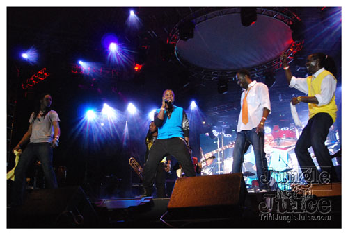 ac7_heavenly_drums_2009-031