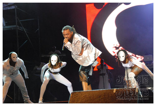 ac7_heavenly_drums_2009-069