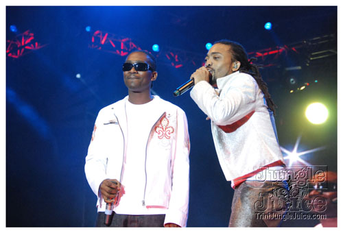 ac7_heavenly_drums_2009-090