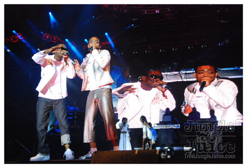 ac7_heavenly_drums_2009-092