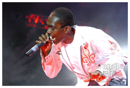 ac7_heavenly_drums_2009-095