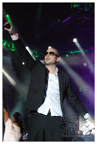 ac7_heavenly_drums_2009-105