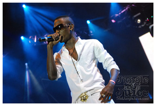 ac7_heavenly_drums_2009-114