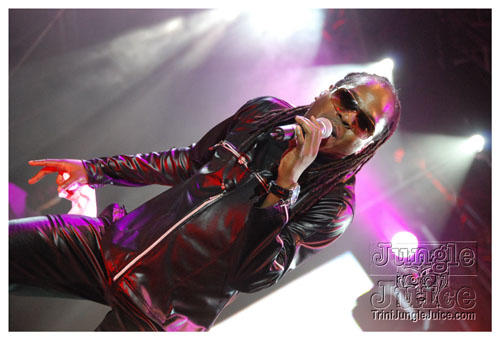 ac7_heavenly_drums_2009-125