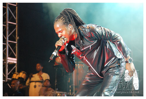 ac7_heavenly_drums_2009-126