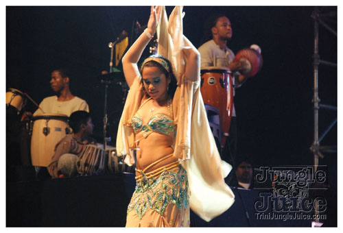 ac7_heavenly_drums_2009-130