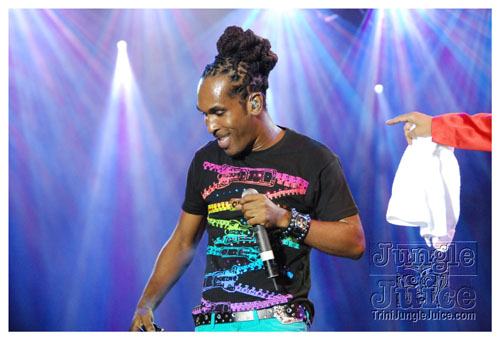 ac7_heavenly_drums_2009-136