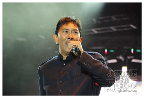 ac7_heavenly_drums_2009-152