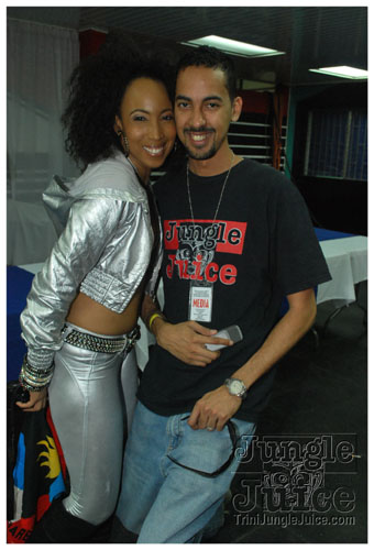 ac7_heavenly_drums_2009_II-010