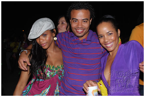 ac7_heavenly_drums_2009_II-063