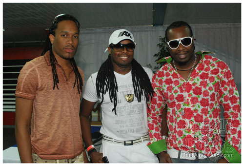 ac7_heavenly_drums_2009_II-139