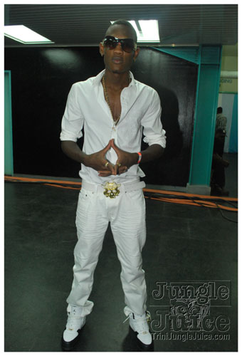 ac7_heavenly_drums_2009_II-140