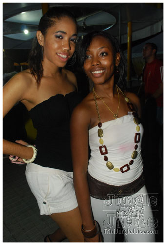 ac7_heavenly_drums_2009_II-226