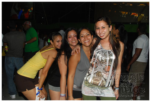 ac7_heavenly_drums_2009_II-227