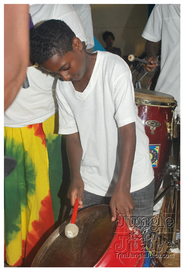 amnesia_ny_sept6-038