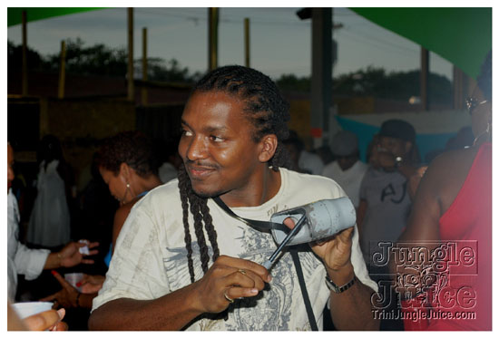 amnesia_ny_sept6-048