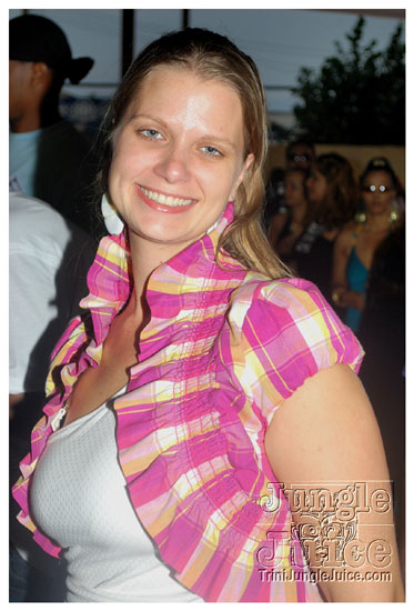 amnesia_ny_sept6-072