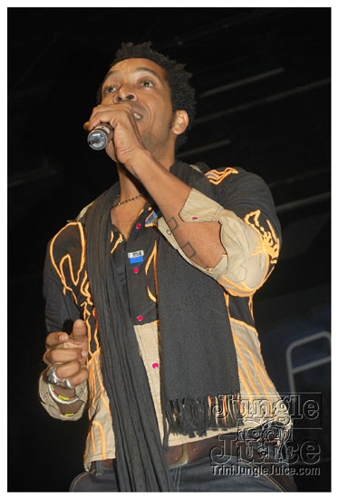 amnesia_ny_sept6-111