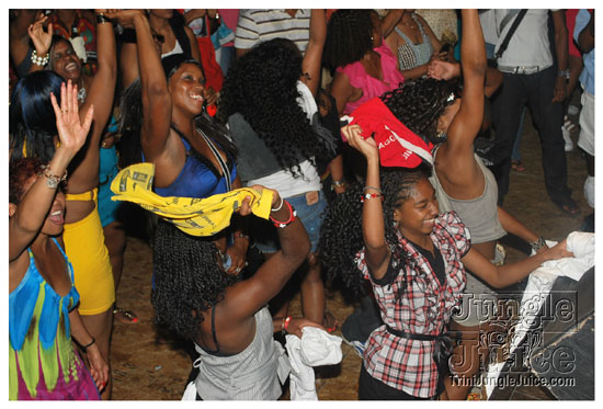 amnesia_ny_sept6-119