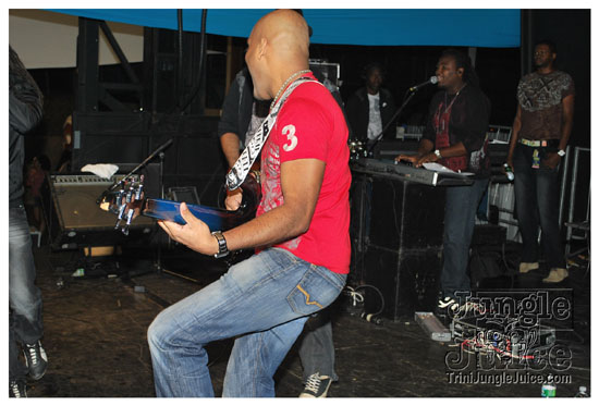 amnesia_ny_sept6-137