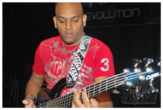 amnesia_ny_sept6-140