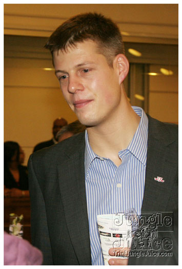 aroni_awards_gala_2009-090