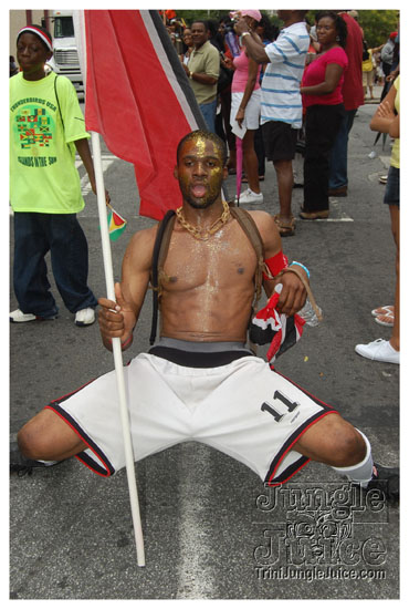 atlcarnival_parade_2009-010