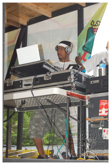 atlcarnival_parade_2009-073
