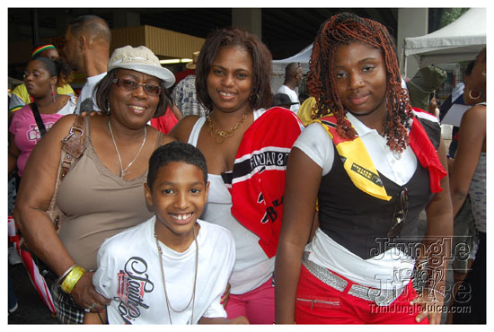 atlcarnival_parade_2009-082