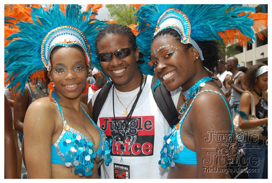 atlcarnival_parade_2009-120