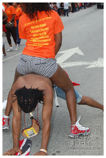 atlcarnival_parade_2009-138
