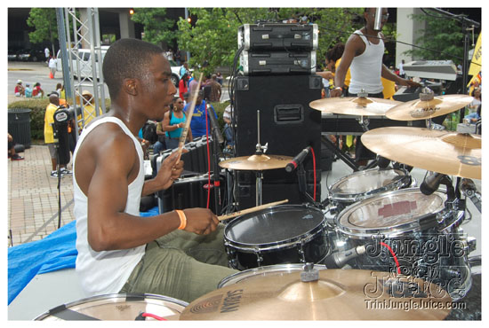 atlcarnival_parade_2009-154