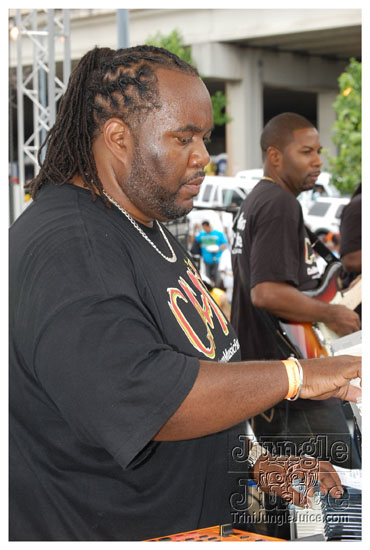 atlcarnival_parade_2009-163