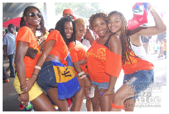 atlcarnival_parade_2009-171