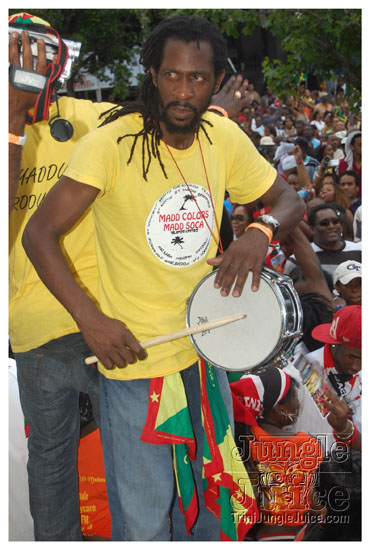 atlcarnival_parade_2009-250