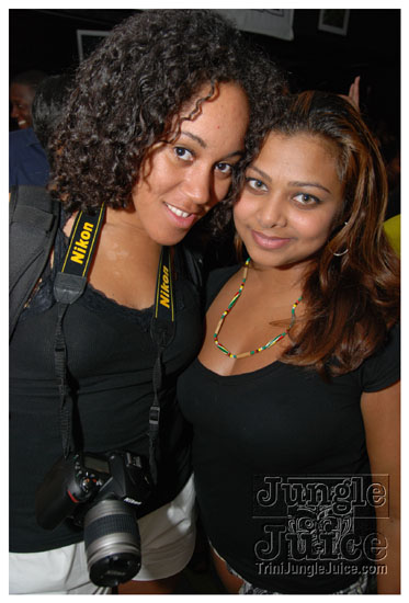 baccahnal_wed_mia_2009-005