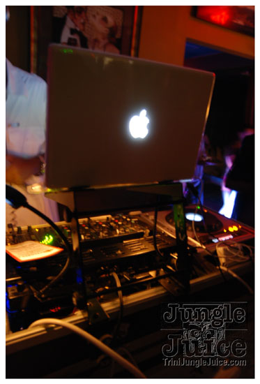 baccahnal_wed_mia_2009-026