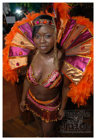 bachanal_mas_bandlaunch_2k9-006