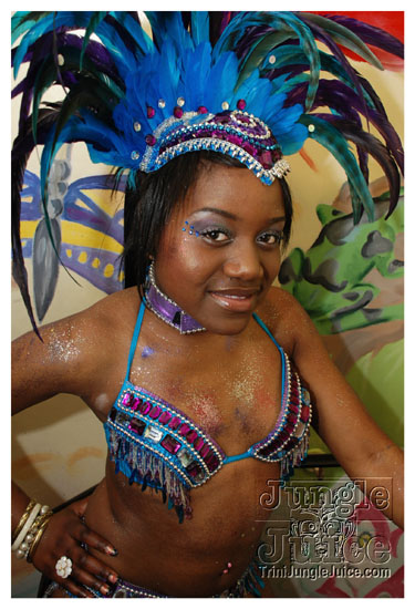 bachanal_mas_bandlaunch_2k9-012