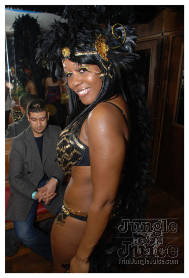 bachanal_mas_bandlaunch_2k9-027