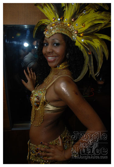 bachanal_mas_bandlaunch_2k9-028