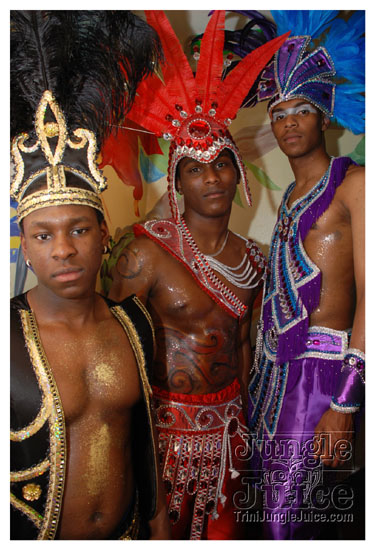 bachanal_mas_bandlaunch_2k9-088